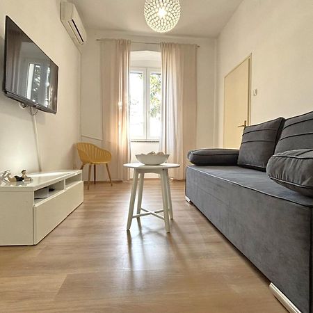Apartments Del Mare Криквеница Екстериор снимка
